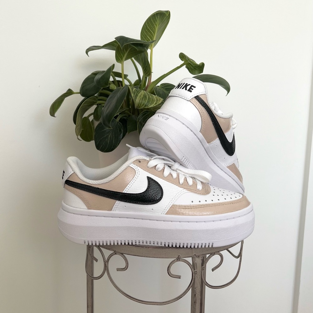 Custom neutral court vision altas